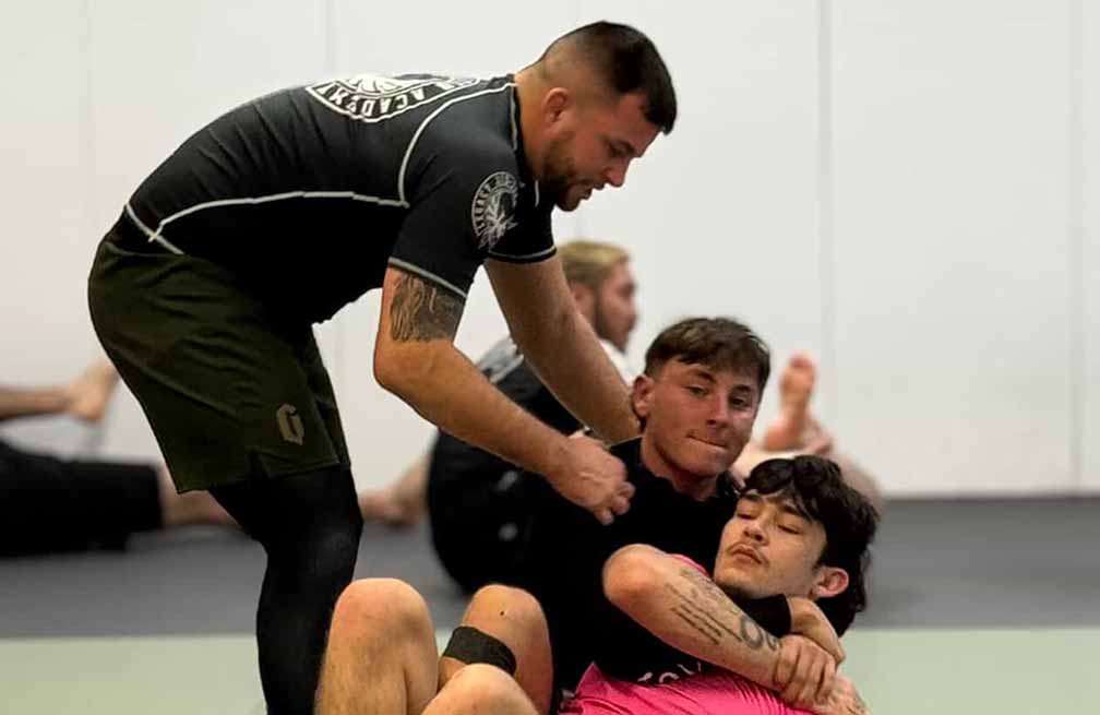 No-Gi Grappling